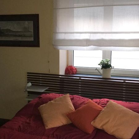 Toledo Suite เนเปิลส์ ภายนอก รูปภาพ