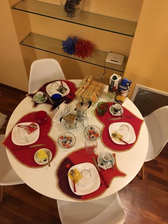 Toledo Suite เนเปิลส์ ภายนอก รูปภาพ